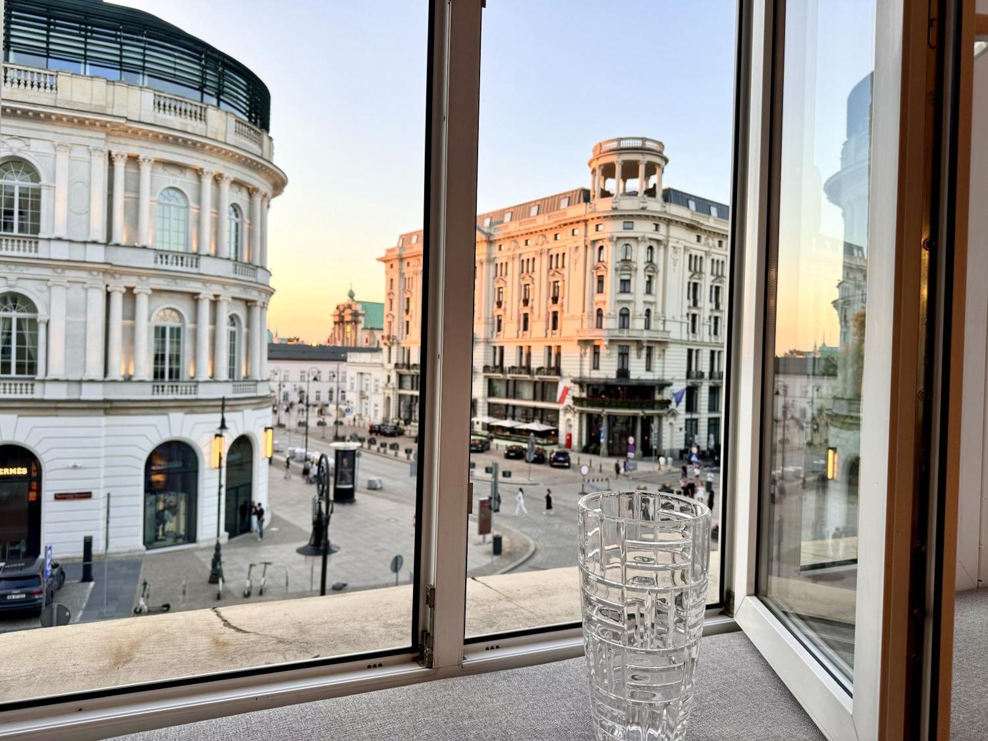 Mondrian Luxury Suites & Apartments Old Town 华沙 外观 照片